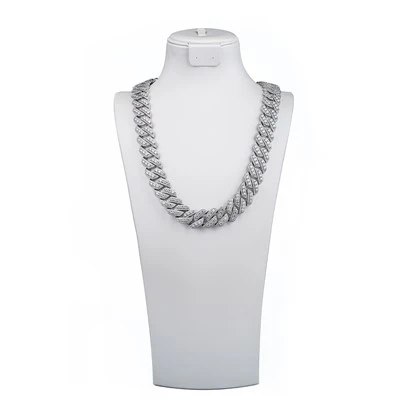 COLLAR D'ENLLAÇOS CUBANS ICED-OUT MOISSANITE